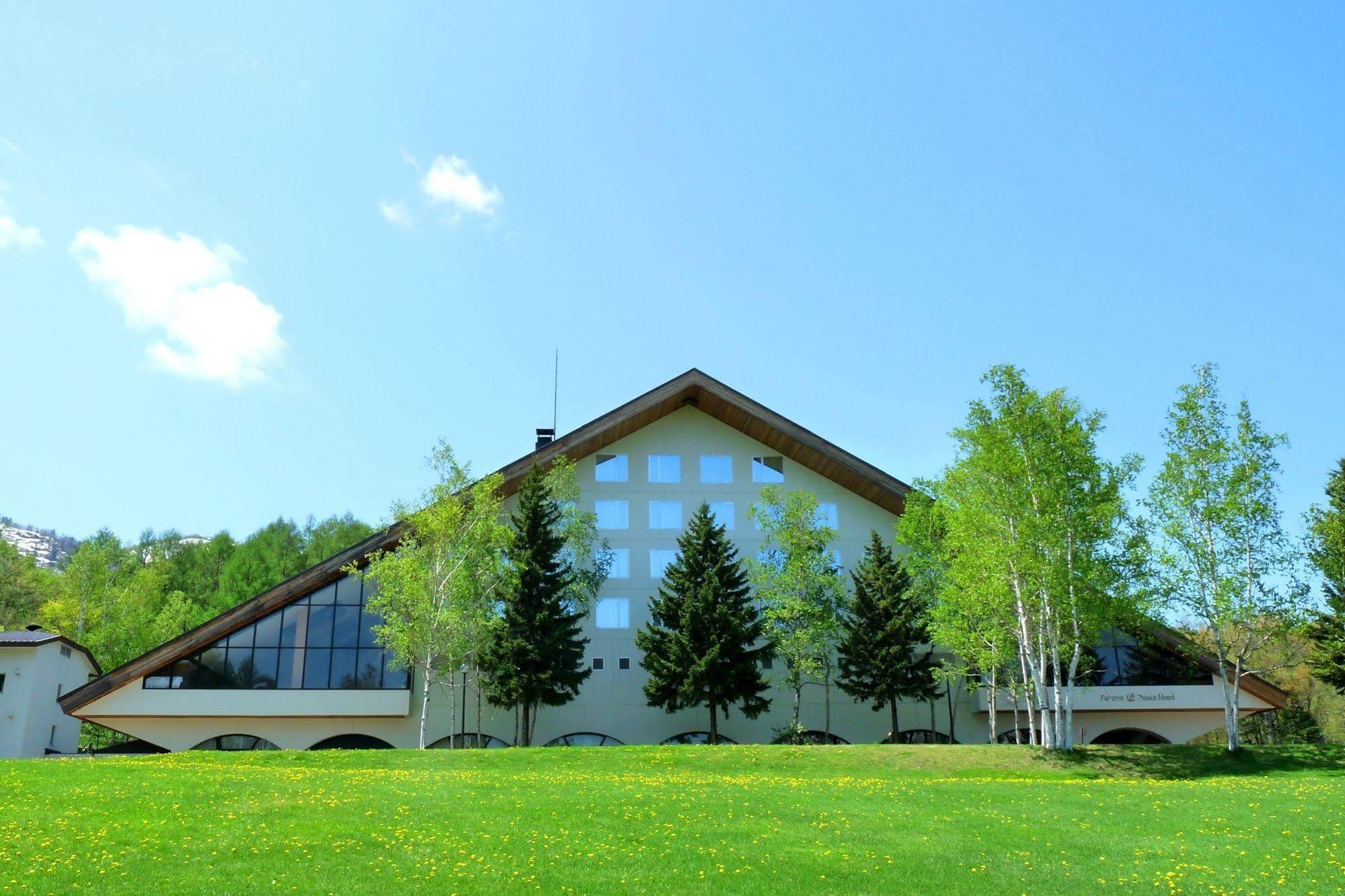 Furano Prince Hotel Exterior foto